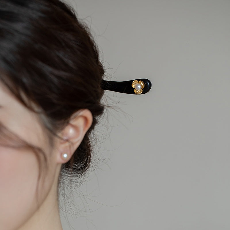 Golden Pearl Blossom Hair Stick