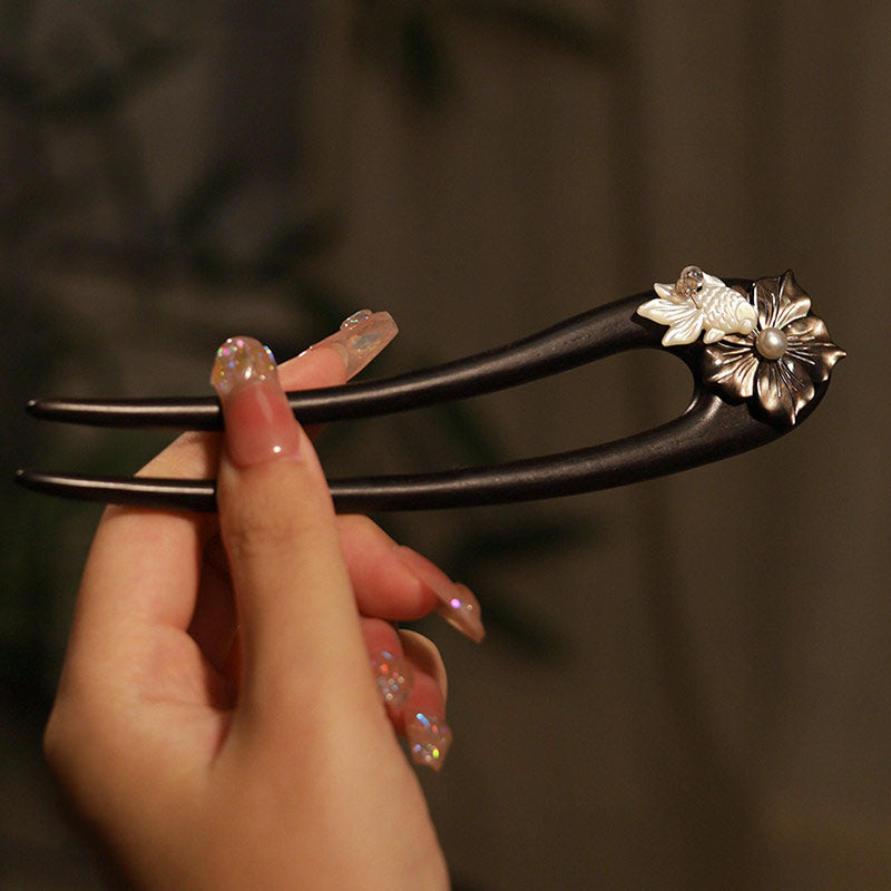 Peony Fish Nacre Hair Stick
