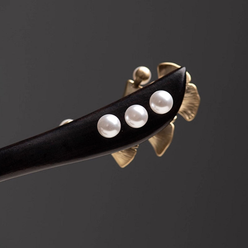 Ginkgo Pearl Ebony Hair Stick