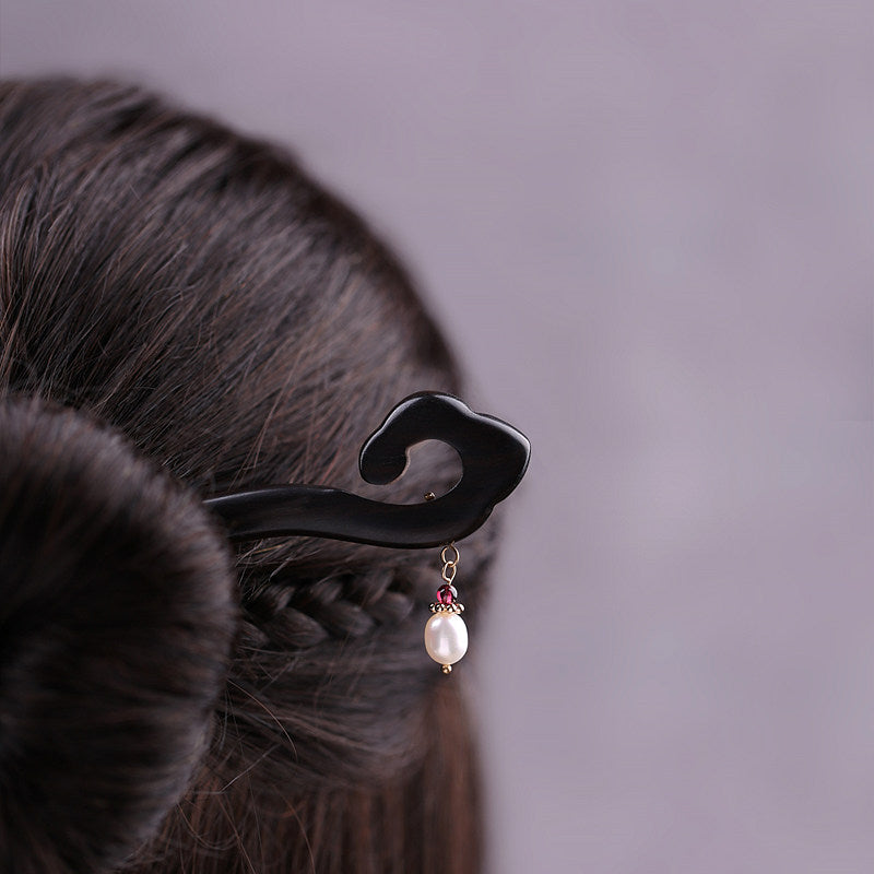 Pearl Flux Hair Stick