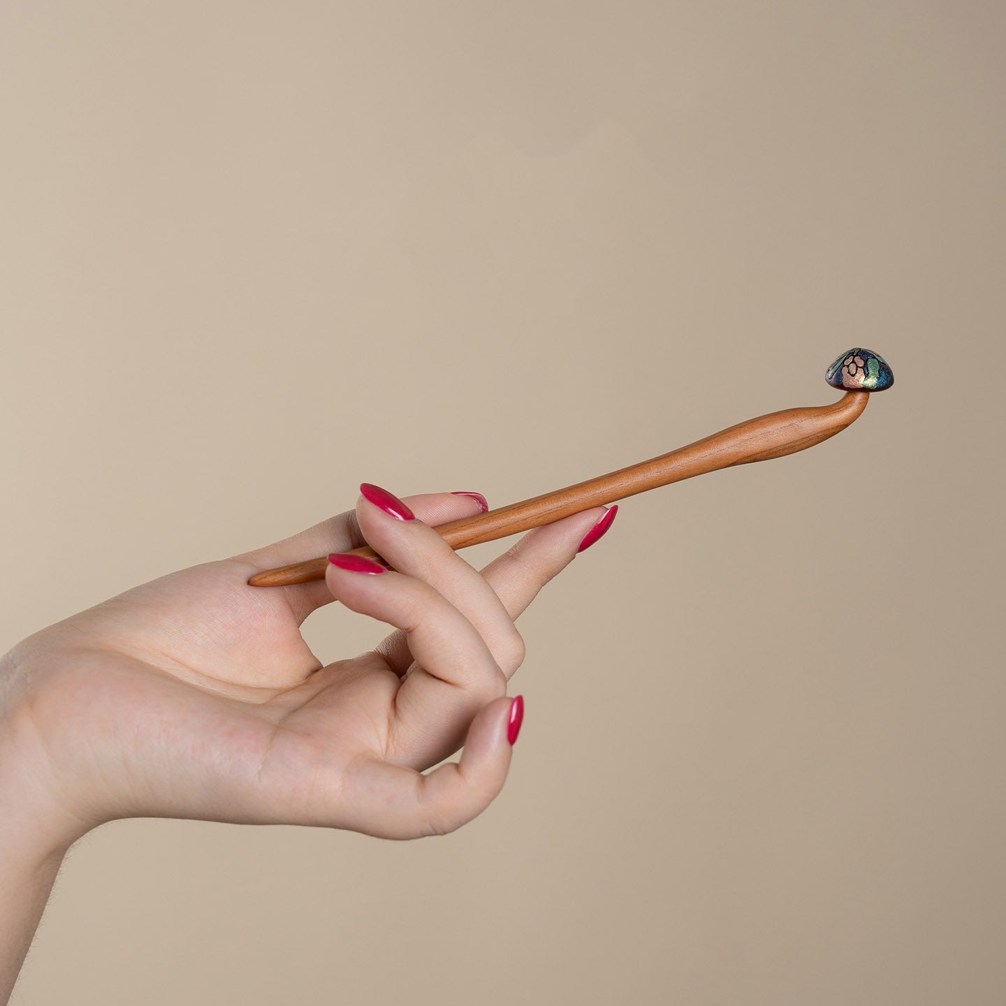 Lacquer Blossom Sandalwood Hair Stick