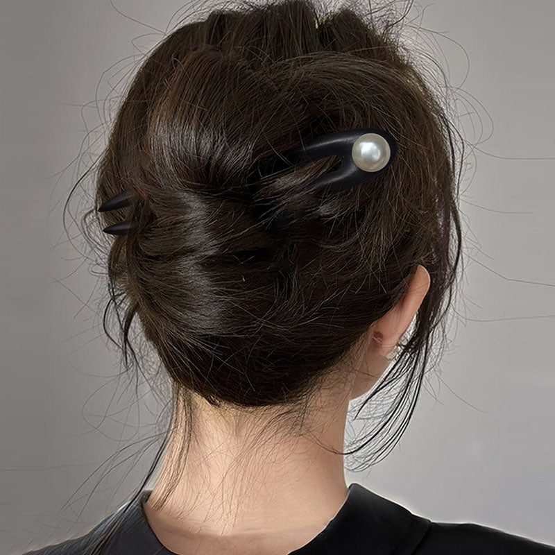 Centered Pearl Hair Stick