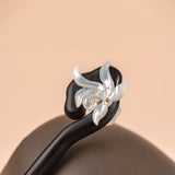 Nacre Petal Hair Stick