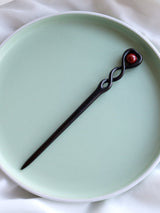 Quiet Knot Hair Stick