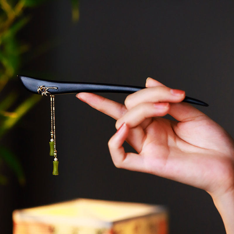 Balanced Jade Hair Stick