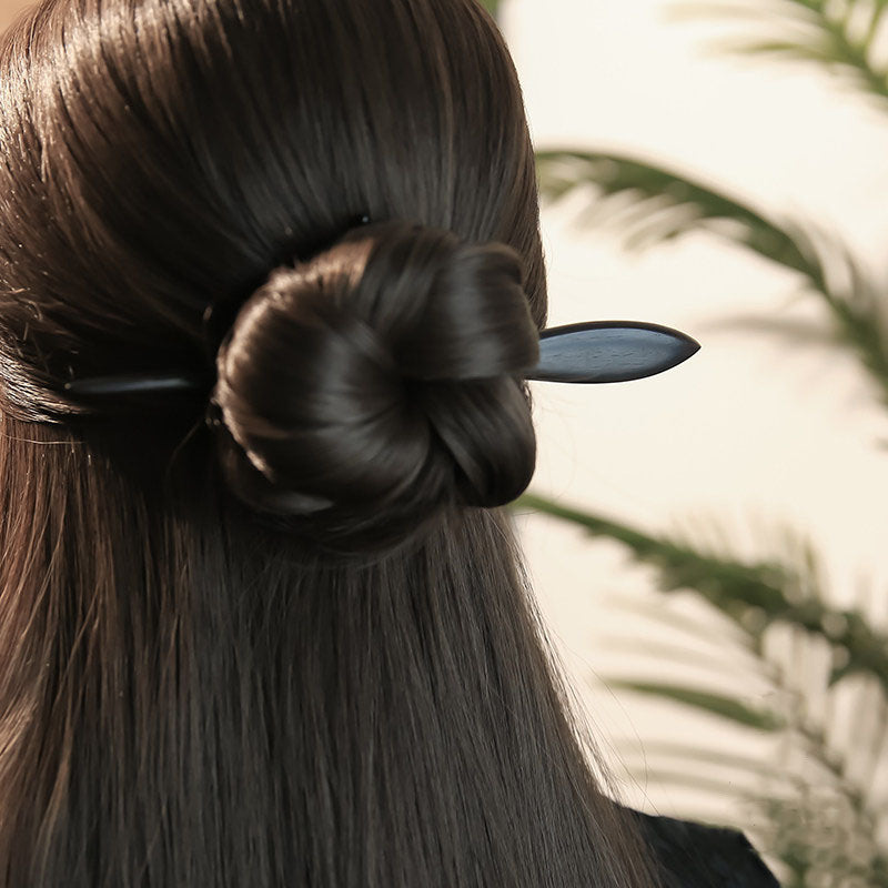 Natural Line Hair Stick