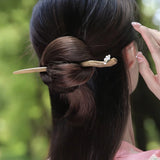 Minimal Gardenia Hair Stick