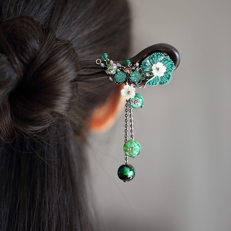 Verdant Dangle Hair Stick