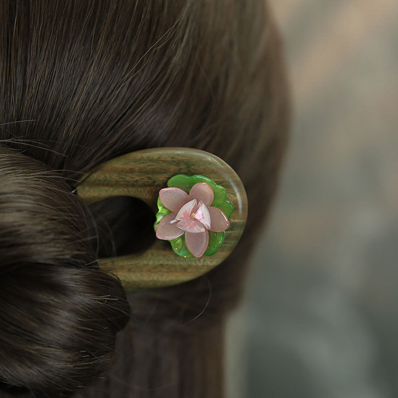 Pink Lotus Green Hair Fork