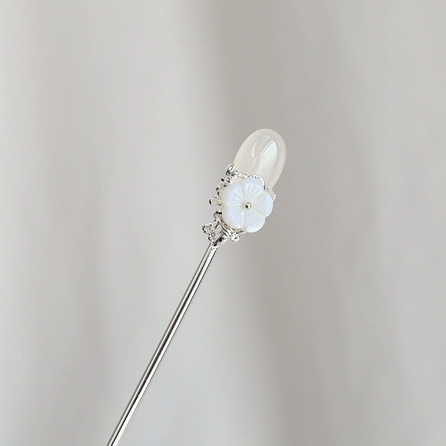 White Agate Bloom Hair Stick