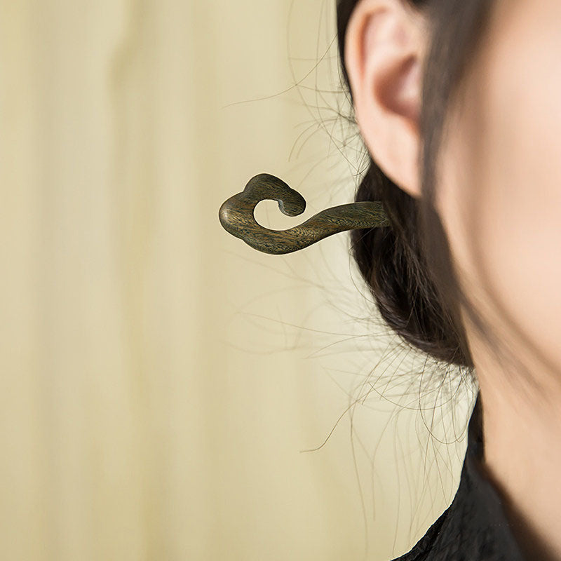 Natural Loop Hair Stick