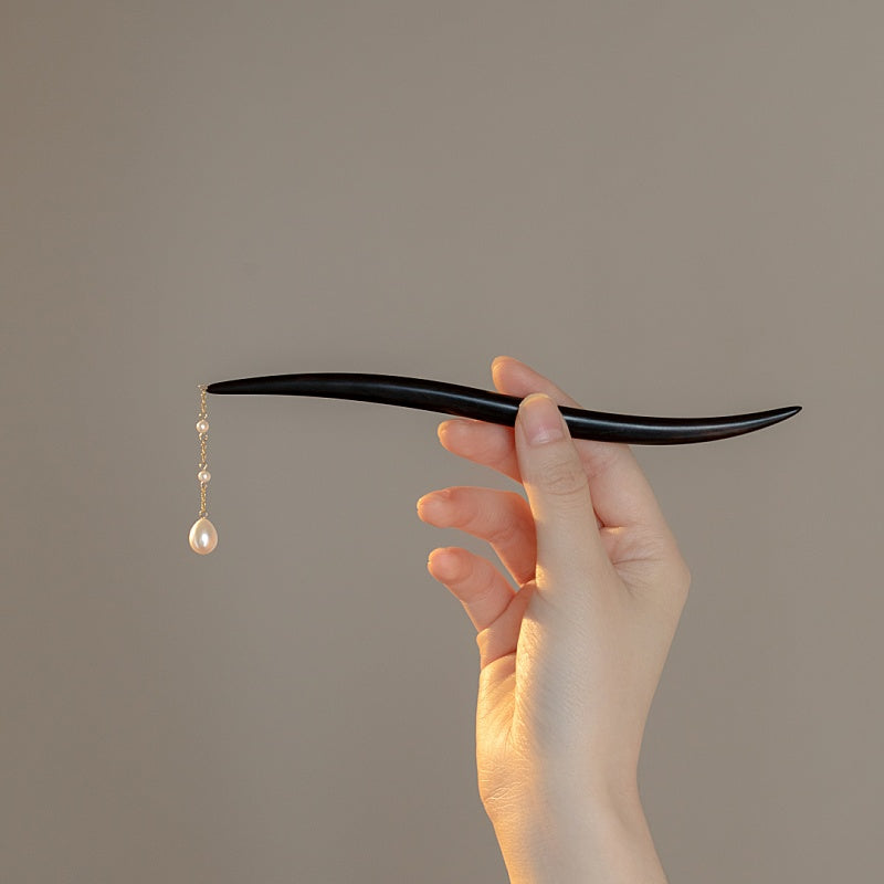 Minimal Pearl Drop Hair Stick