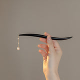 Minimal Pearl Drop Hair Stick