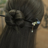 Moonlit Pearl Hair Stick