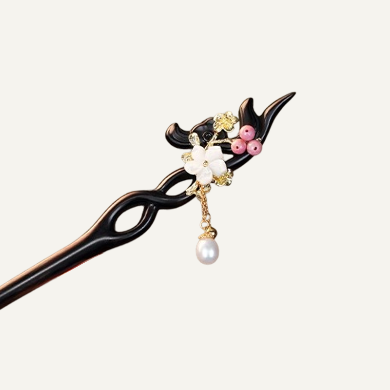 White Blossom Pearl Hair Stick