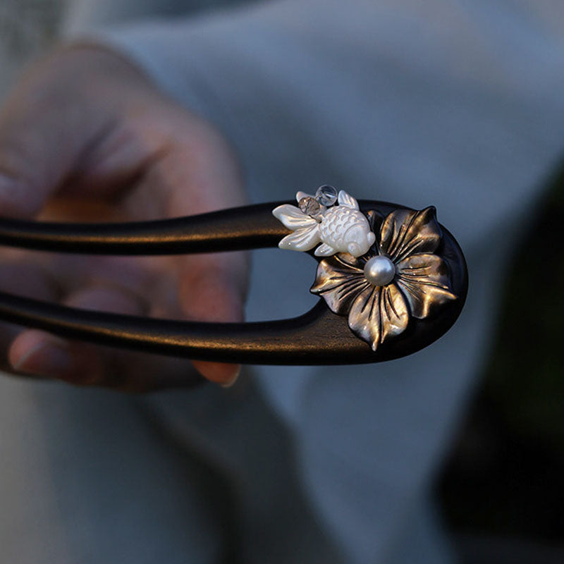 Peony Fish Nacre Hair Stick
