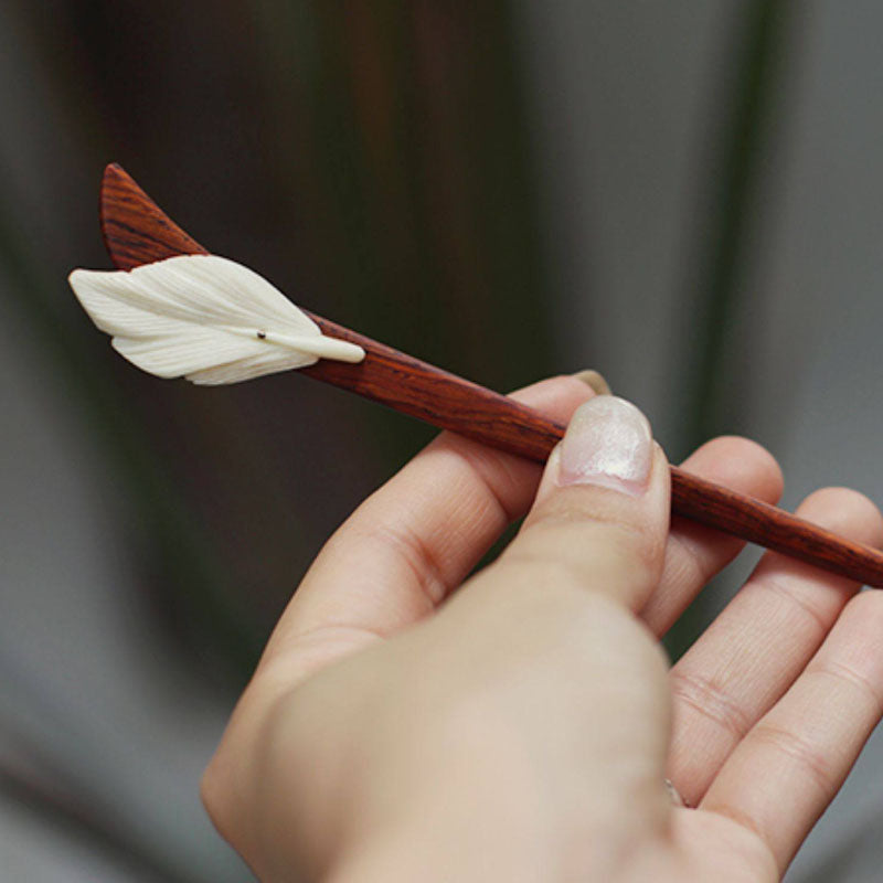 Feather Arc Hair Stick
