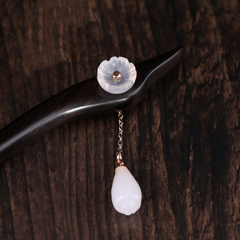 Calm White Hair Stick