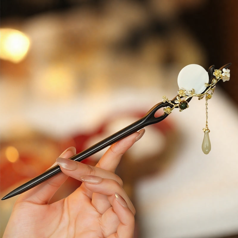 Qingwu Hetian jade hairpin, ancient costume, ancient style, stepping tassels, national style, sandalwood, shells, magnolia flowers, cheongsam, hairpins, hairpins