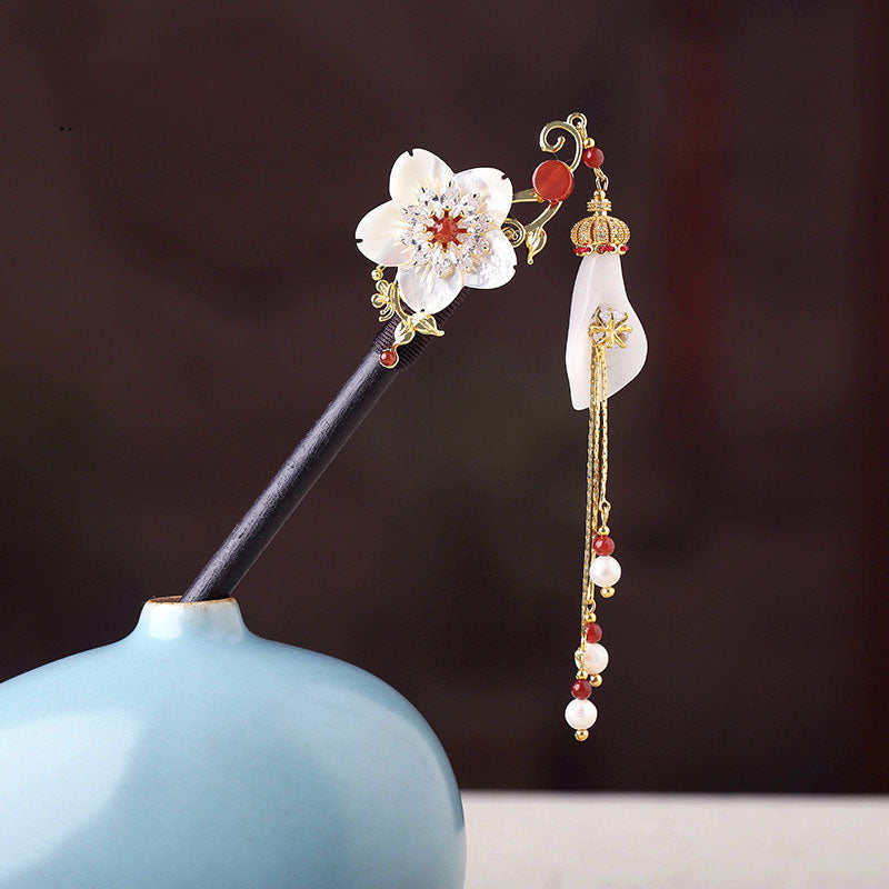 Silk Drift Hair Stick