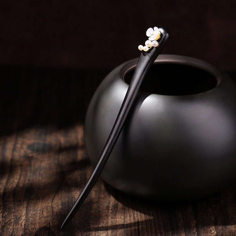 Soft Pearl Bloom Hair Stick