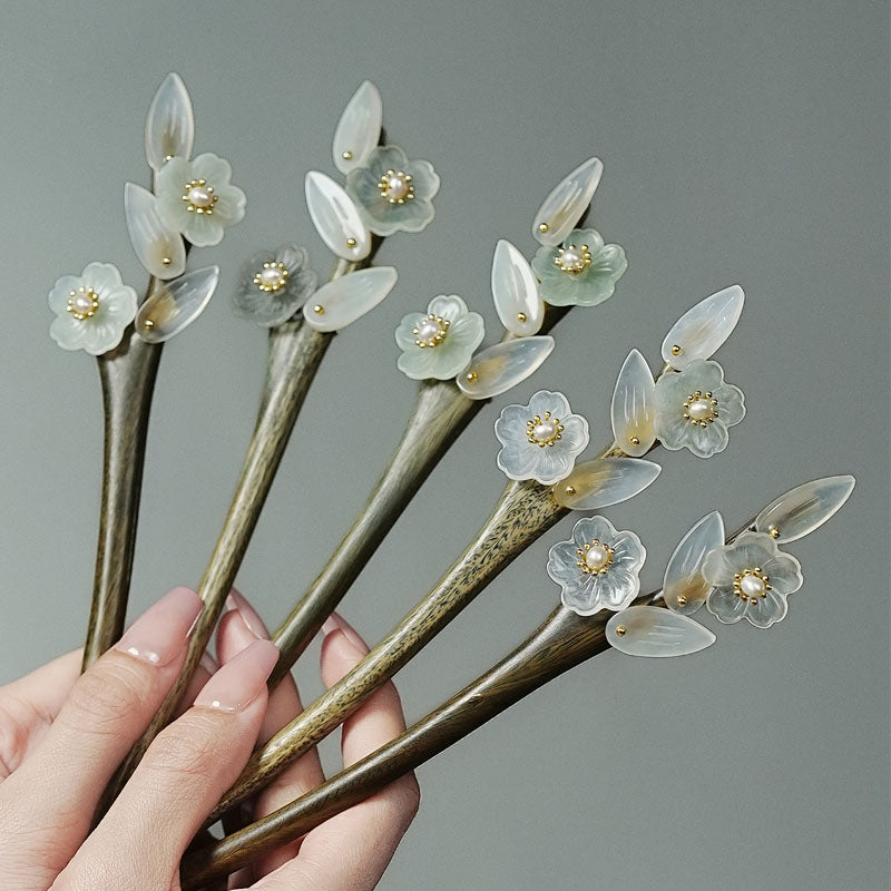 Gardenia Jade Hair Stick