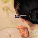 Ebony Serpent Curve Hair Stick