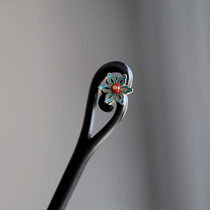 Quiet Enamel Bloom Hair Stick