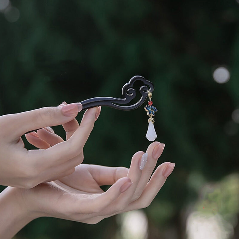 Ebony Swirl Dangle Hair Stick
