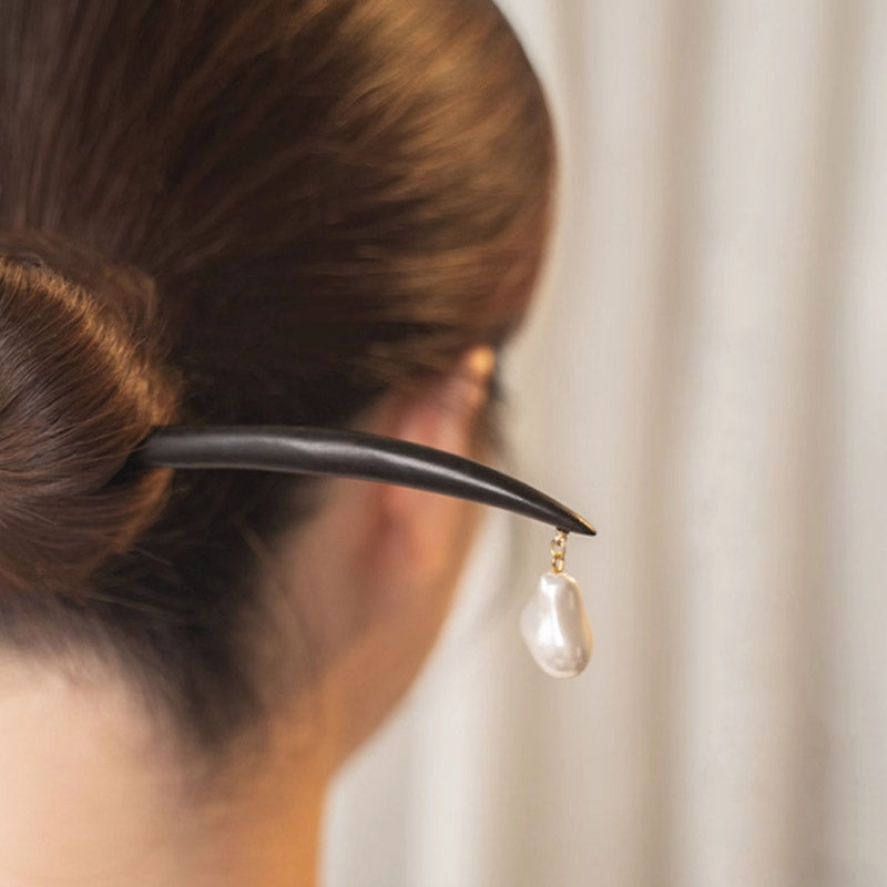 Ebony Flow Pearl Hair Stick