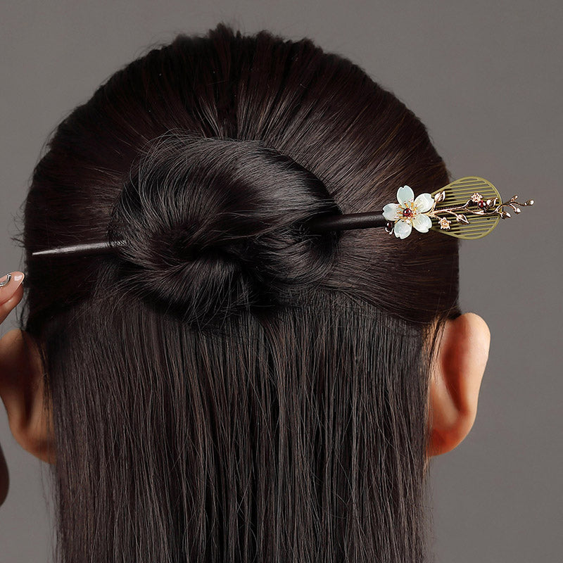 Blossom Fan Hair Stick