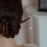 Minimal Pearl Drop Hair Stick