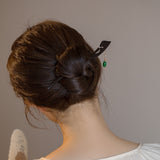 Green Chalcedony Wave Hair Stick