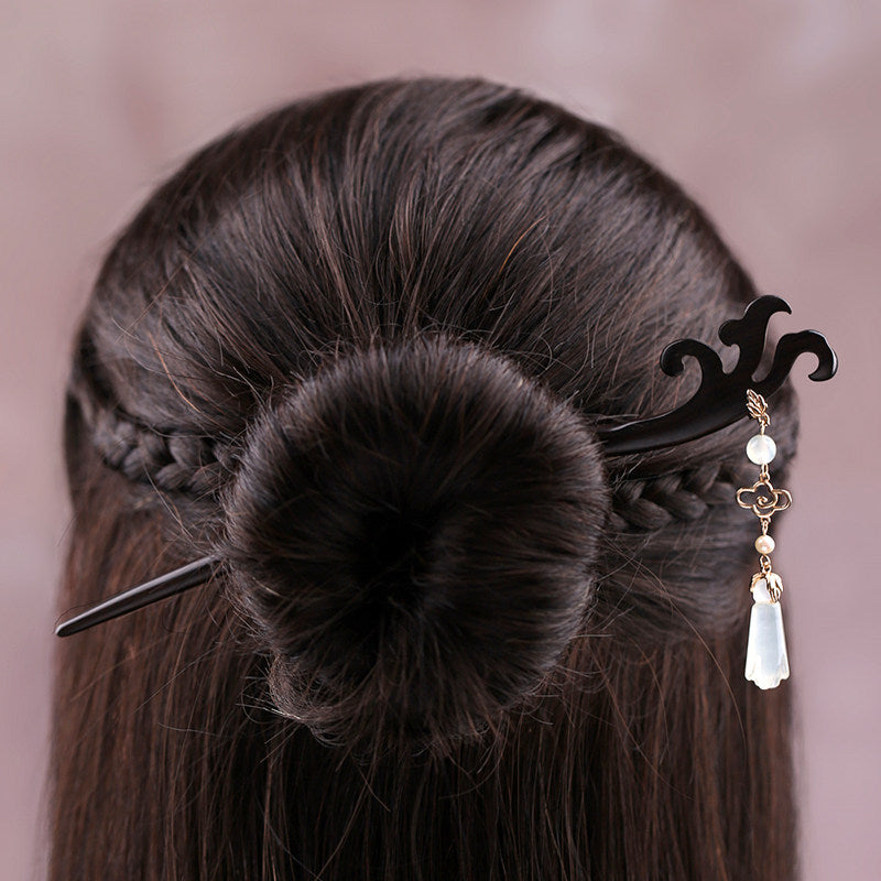 Quiet Bless Hair Stick