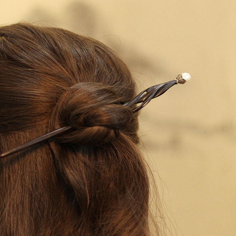 Twisted Pearl Hair Stick