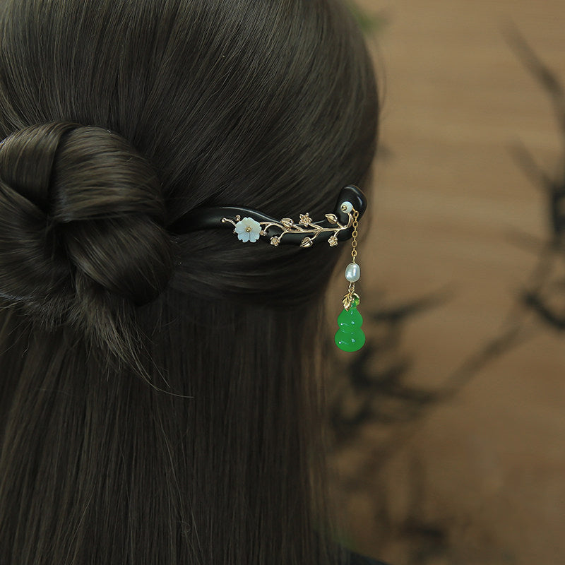 Floral Vine Gourd Hair Stick