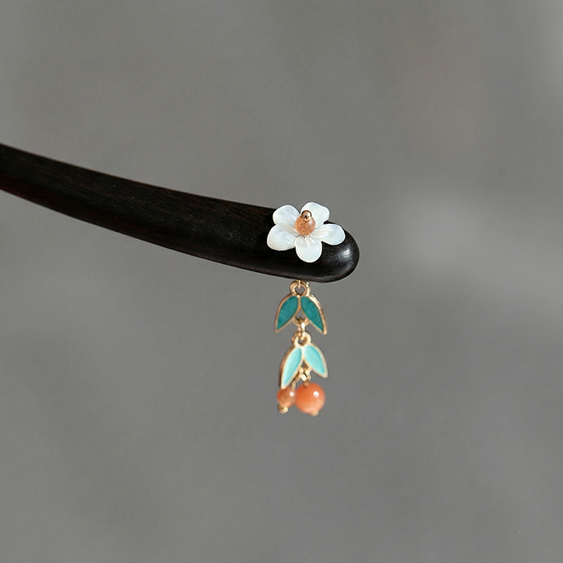 Hushed Form Hair Stick