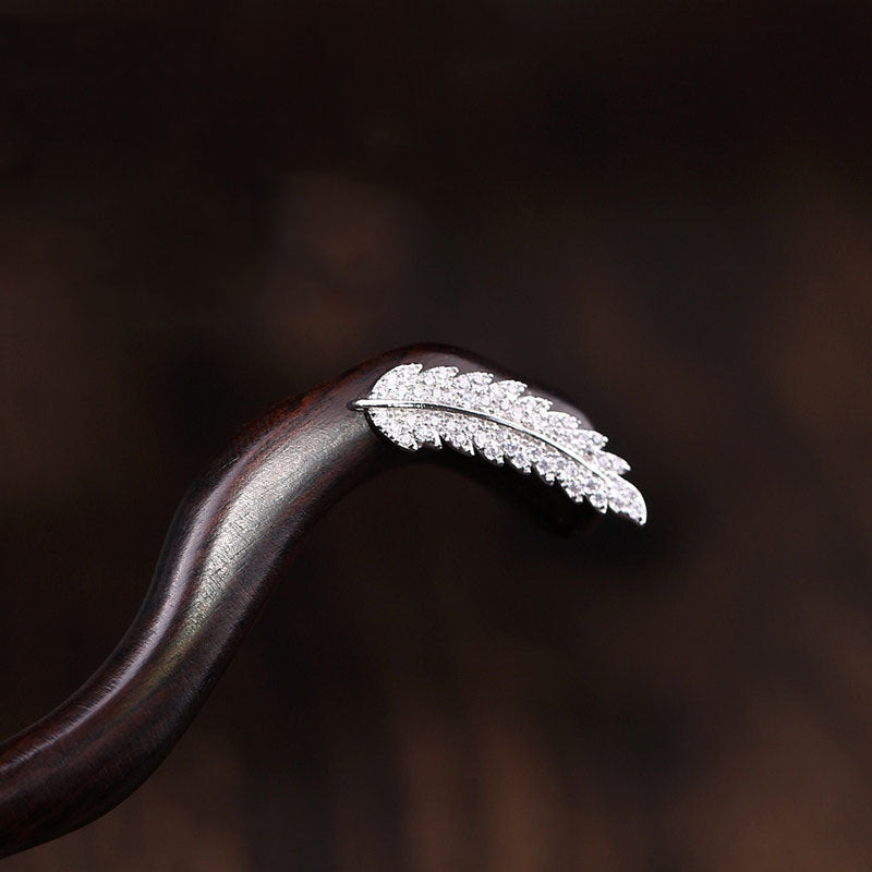 Silent Feather Hair Stick